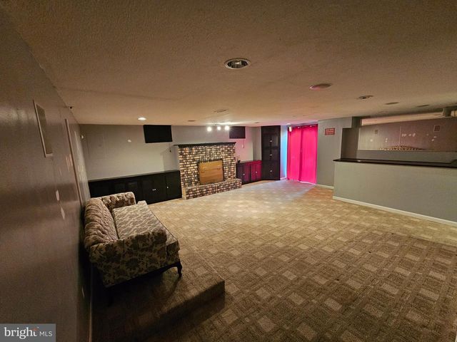 9402 GRANDHAVEN AVE, Upper Marlboro, MD 20772