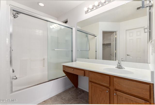 560 E RAINBOW Drive, Chandler, AZ 85249