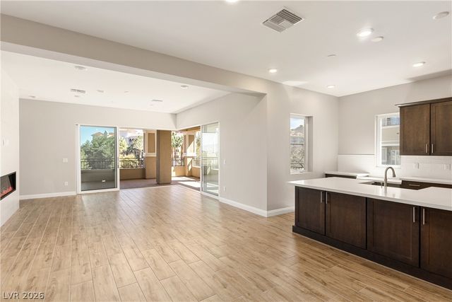 132 Los Cabos Drive 202, Las Vegas, NV 89144