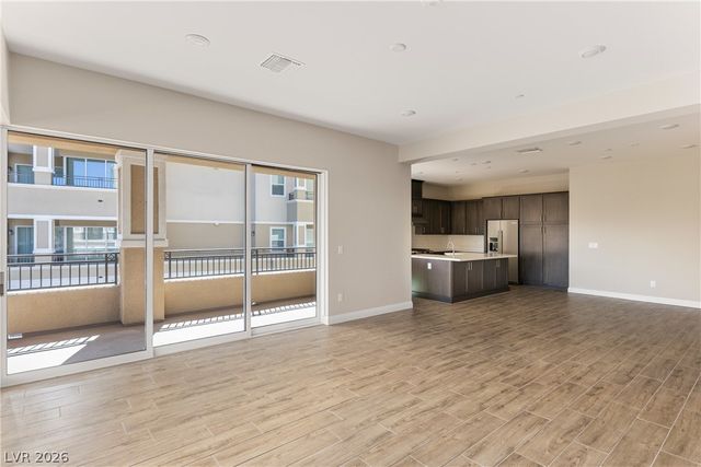 132 Los Cabos Drive 202, Las Vegas, NV 89144