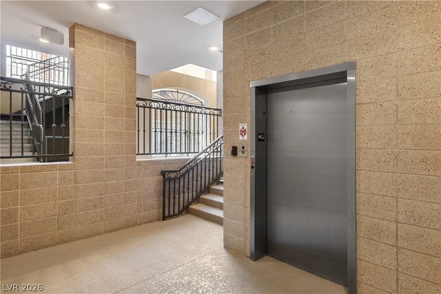 132 Los Cabos Drive 202, Las Vegas, NV 89144