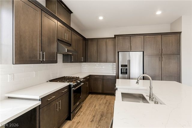 132 Los Cabos Drive 202, Las Vegas, NV 89144