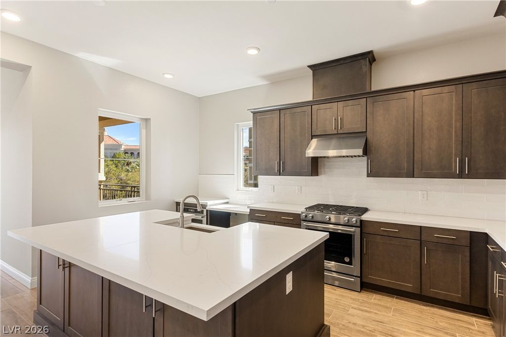 132 Los Cabos Drive 202, Las Vegas, NV 89144