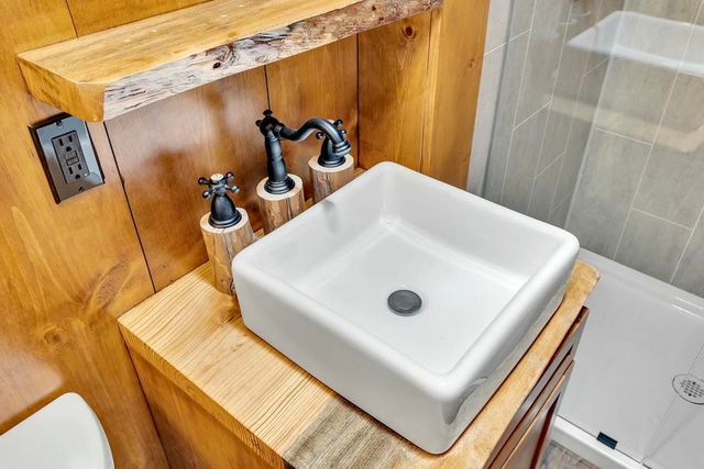 54730 River Drive, Idyllwild, CA 92549