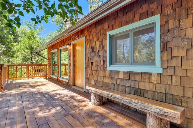 54730 River Drive, Idyllwild, CA 92549