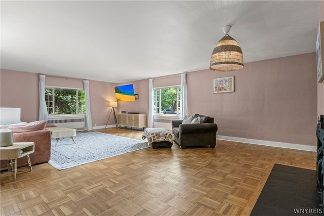 5082 Woodland Drive, Lewiston, NY 14092