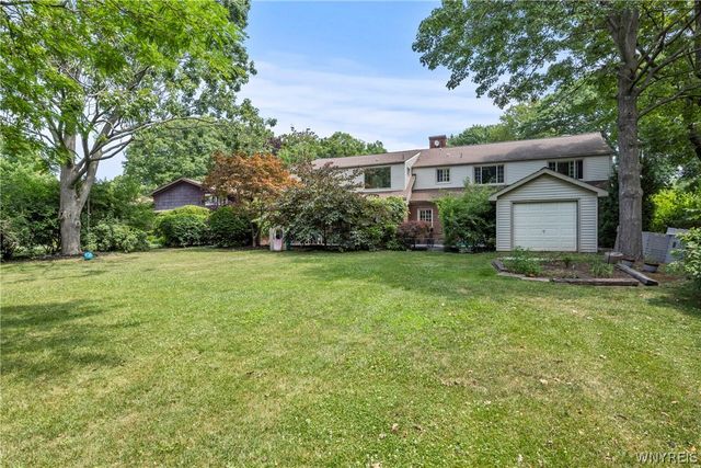 5082 Woodland Drive, Lewiston, NY 14092