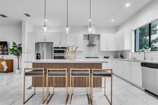 4363 NW 81st Avenue, Doral, FL 33166