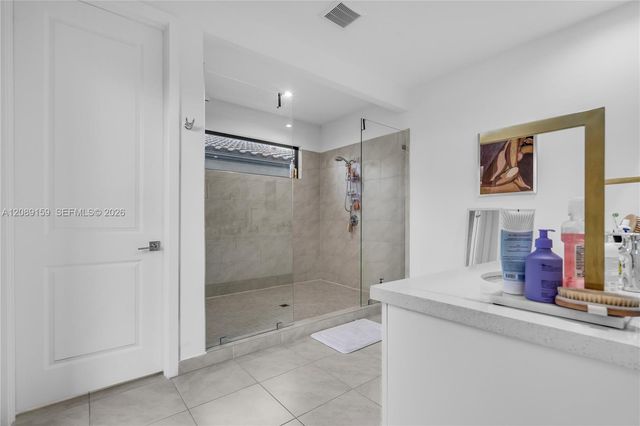 4363 NW 81st Avenue, Doral, FL 33166