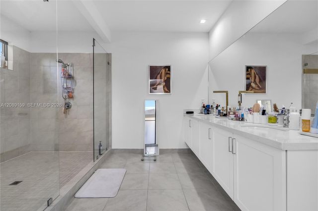 4363 NW 81st Avenue, Doral, FL 33166