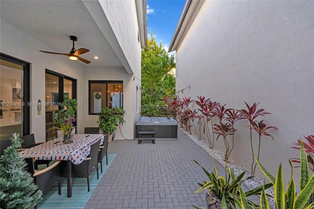 4363 NW 81st Avenue, Doral, FL 33166