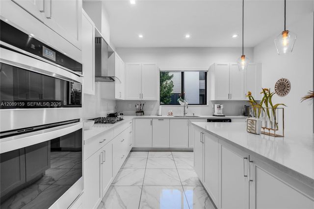 4363 NW 81st Avenue, Doral, FL 33166
