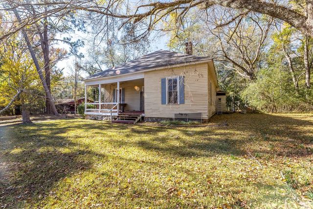 531 S Mountain Drive, Waverly Hall, GA 31831