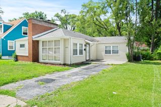 16744 Trapet Avenue, Hazel Crest, IL 60429