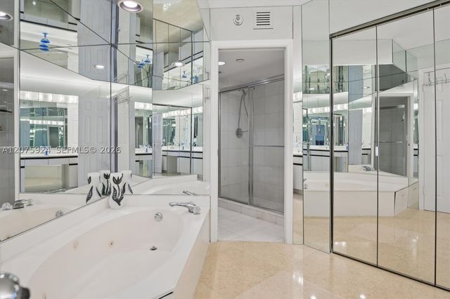 3500 Mystic Pointe Dr 805, Aventura, FL 33180