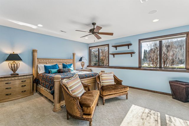 2009 N Clear Creek Court, Wichita, KS 67230