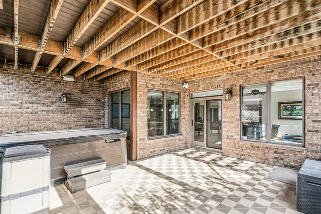 2009 N Clear Creek Court, Wichita, KS 67230