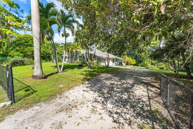 14693 62nd Court N, Loxahatchee, FL 33470