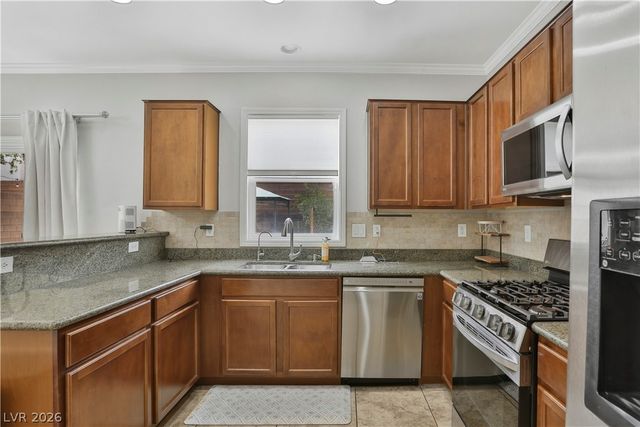 10191 Cougar Crossing Street, Las Vegas, NV 89178