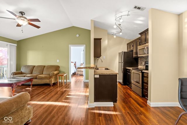 4530 Village Court 5, Indianapolis, IN 46254