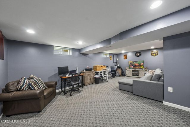 72 Barkalow Avenue, Freehold, NJ 07728