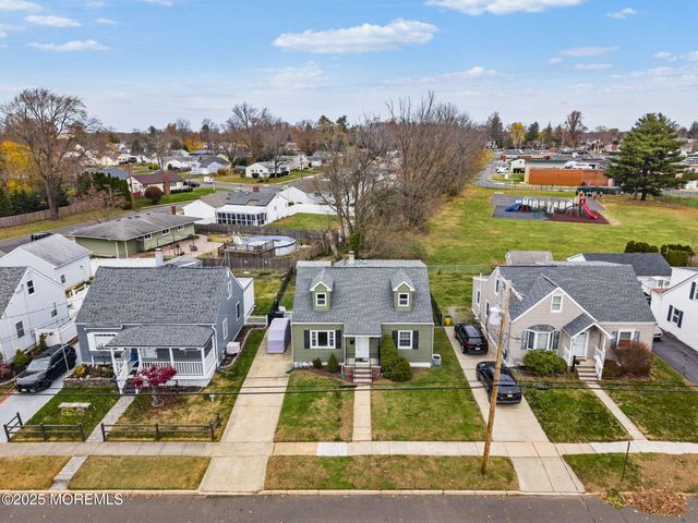 72 Barkalow Avenue, Freehold, NJ 07728