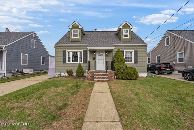 72 Barkalow Avenue, Freehold, NJ 07728