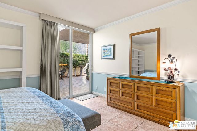 2102 S Via Mazatlan, Palm Springs, CA 92264