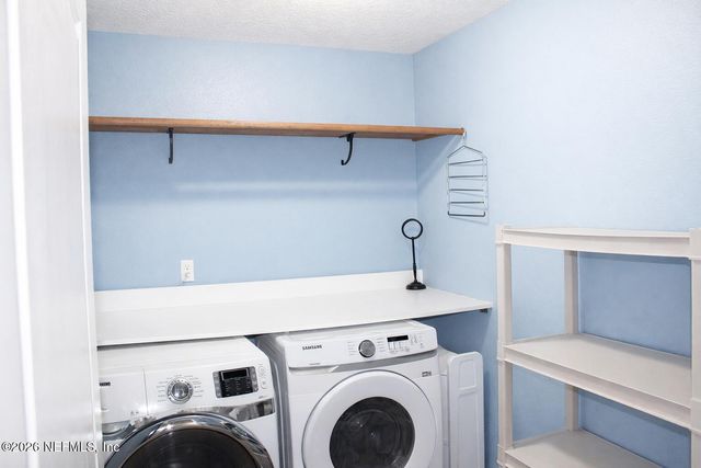 532 GRAMPIAN HIGHLANDS Drive, St. Johns, FL 32259