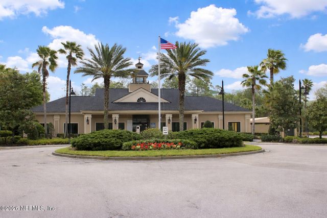 532 GRAMPIAN HIGHLANDS Drive, St. Johns, FL 32259