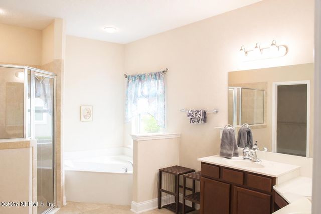 532 GRAMPIAN HIGHLANDS Drive, St. Johns, FL 32259