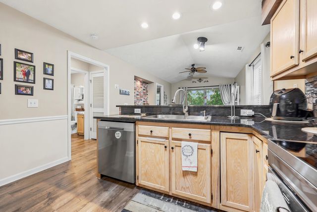 541 White River Dr Unit 16I, Myrtle Beach, SC 29579