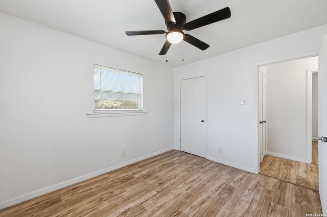 9139 LYTLE AVE, San Antonio, TX 78224