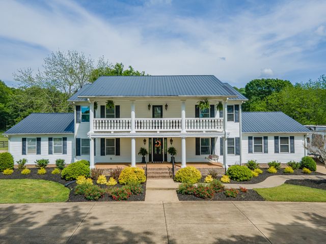 4000 Cantebury Dr, Culleoka, TN 38451