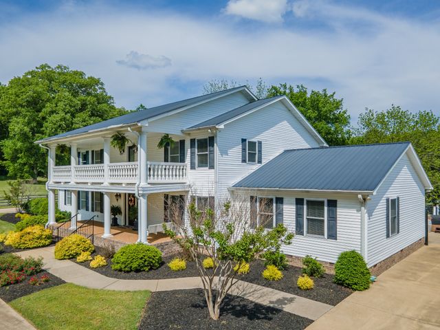 4000 Cantebury Dr, Culleoka, TN 38451