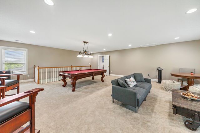 4000 Cantebury Dr, Culleoka, TN 38451