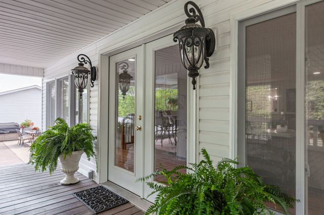 4000 Cantebury Dr, Culleoka, TN 38451