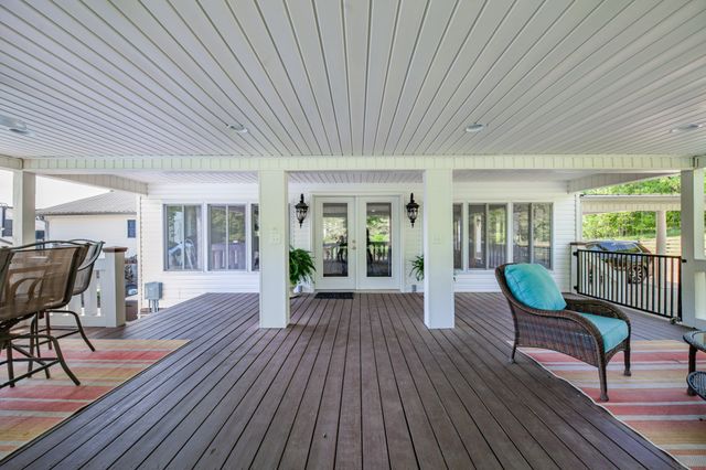 4000 Cantebury Dr, Culleoka, TN 38451