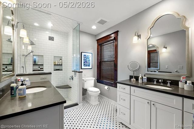 887 Ann Street, Birmingham, MI 48009