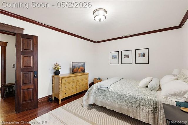 887 Ann Street, Birmingham, MI 48009