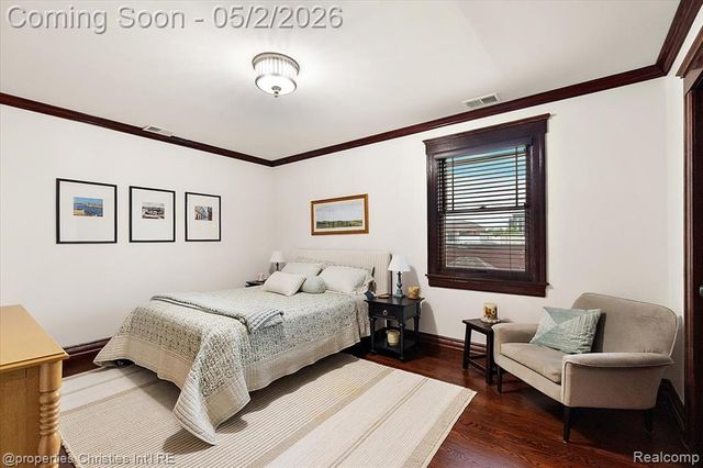 887 Ann Street, Birmingham, MI 48009