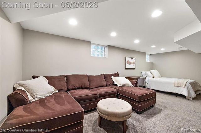 887 Ann Street, Birmingham, MI 48009