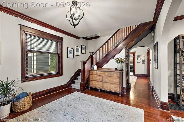 887 Ann Street, Birmingham, MI 48009