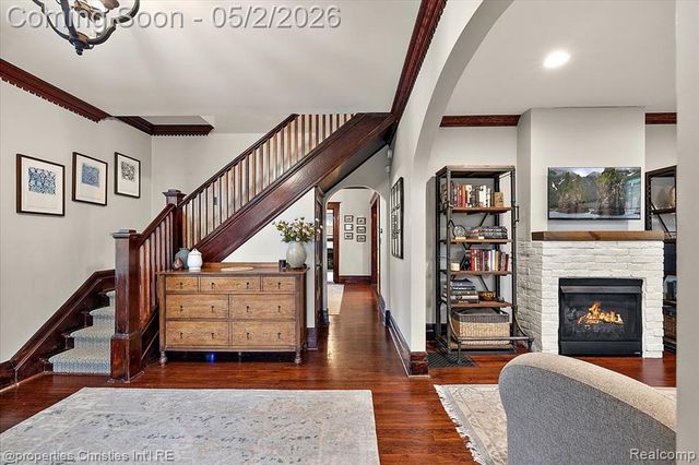 887 Ann Street, Birmingham, MI 48009
