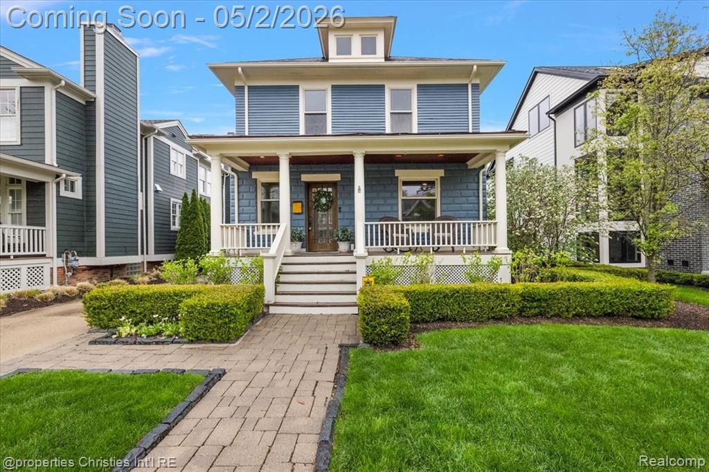887 Ann Street, Birmingham, MI 48009