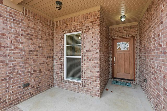 1635 Poteete Drive, Conway, AR 72034