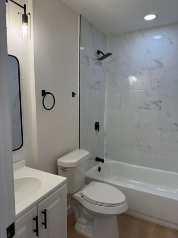 308 E Bourn Street, Rockwall, TX 75087