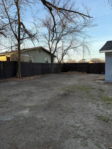 308 E Bourn Street, Rockwall, TX 75087