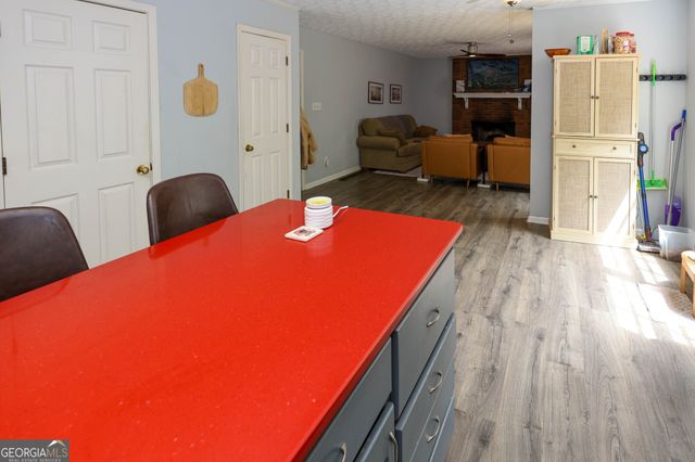 140 Autumn Moon Trail, Fayetteville, GA 30215