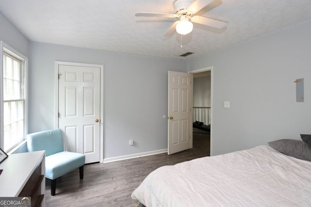 140 Autumn Moon Trail, Fayetteville, GA 30215